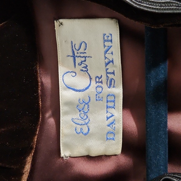 Eloise Curtis for David Styne Vintage Velvet Dress - Picture 4 of 8